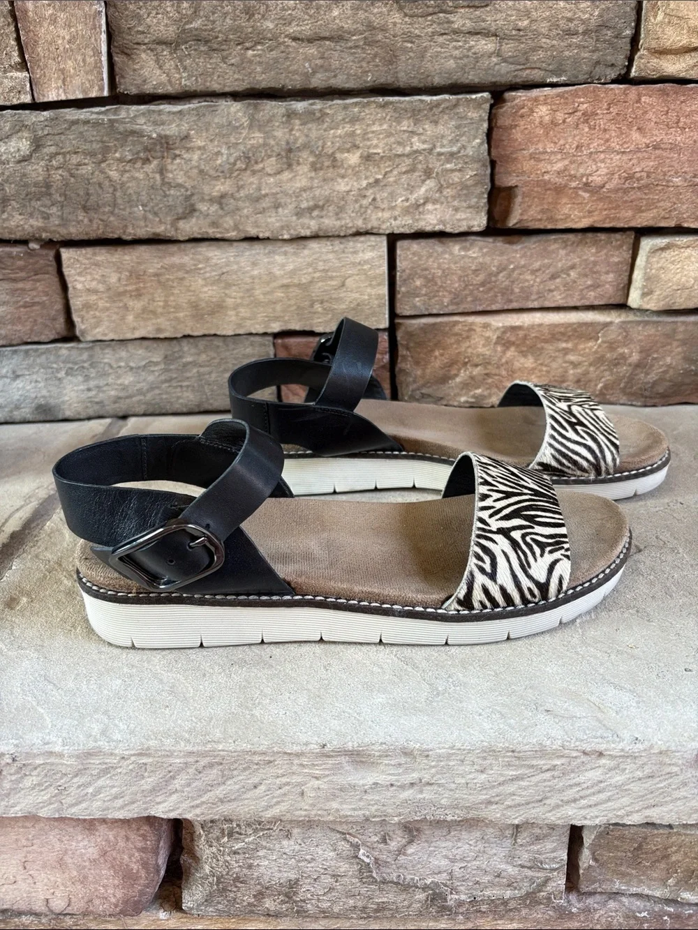 Diba t sz 10 black leather and animal print cow hair sandals - Picture 6 of 12
